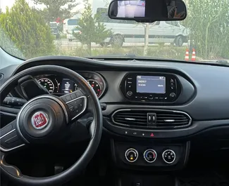 Autohuur Fiat Egea 2024 in in Turkije, met Benzine brandstof en 90 pk ➤ Vanaf 50 USD per dag.