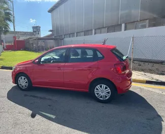 Autohuur Volkswagen Polo 2017 in in Griekenland, met Benzine brandstof en 100 pk ➤ Vanaf 36 EUR per dag.