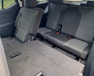 Verhuur Chevrolet Traverse. Comfort, SUV Auto te huur in Georgië ✓ Borg van Zonder Borg ✓ Verzekeringsmogelijkheden TPL, CDW, SCDW, Diefstal.