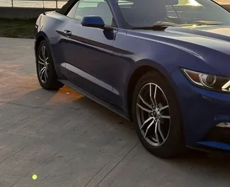Autohuur Ford Mustang Cabrio 2017 in in Georgië, met Benzine brandstof en 310 pk ➤ Vanaf 280 GEL per dag.