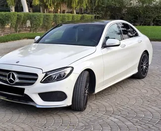 Autohuur Mercedes-Benz C200 #15633 Automatisch in Durrës, uitgerust met 2,2L motor ➤ Van Elton in Albanië.