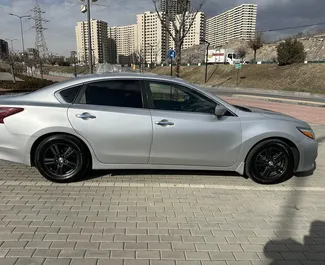 Autohuur Nissan Altima 2018 in in Armenië, met Benzine brandstof en 179 pk ➤ Vanaf 50 USD per dag.