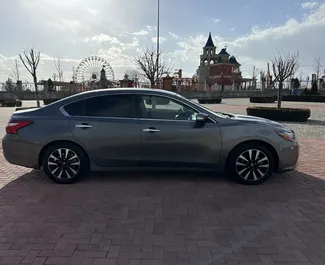 Autohuur Nissan Altima #15863 Automatisch op de luchthaven van Yerevan, uitgerust met 2,5L motor ➤ Van Nairi in Armenië.