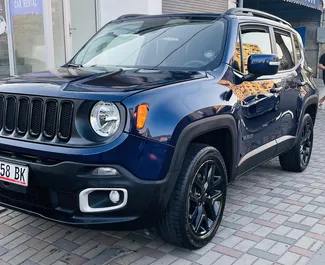 Vooraanzicht van een huurauto Jeep Renegade in Koetaisi, Georgië ✓ Auto #15625. ✓ Transmissie Automatisch TM ✓ 0 beoordelingen.