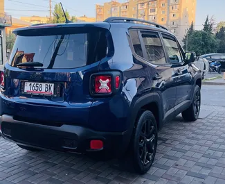 Verhuur Jeep Renegade. Economy, Comfort, Crossover Auto te huur in Georgië ✓ Borg van Zonder Borg ✓ Verzekeringsmogelijkheden TPL, SCDW, FDW, Diefstal, Jonge.