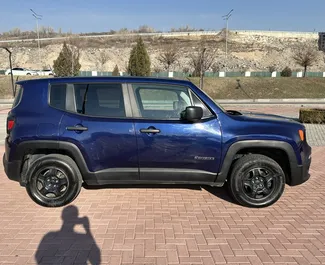 Autohuur Jeep Renegade 2018 in in Armenië, met Benzine brandstof en 182 pk ➤ Vanaf 60 USD per dag.
