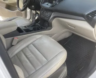 Autohuur Ford Escape 2018 in in Georgië, met Benzine brandstof en  pk ➤ Vanaf 69 GEL per dag.