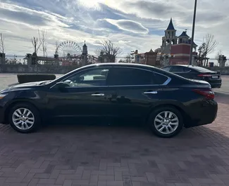 Autohuur Nissan Altima 2018 in in Armenië, met Benzine brandstof en 181 pk ➤ Vanaf 50 USD per dag.