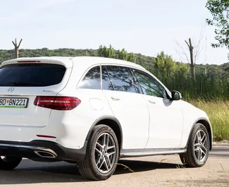 Autohuur Mercedes-Benz GLC250 2022 in in Montenegro, met Diesel brandstof en 190 pk ➤ Vanaf 120 EUR per dag.