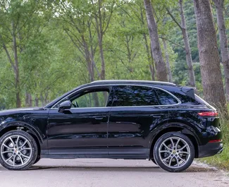 Autohuur Porsche Cayenne Turbo #12161 Automatisch in Becici, uitgerust met 3,0L motor ➤ Van Ivan in Montenegro.