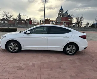 Verhuur Hyundai Elantra. Comfort Auto te huur in Armenië ✓ Borg van Borg van 190 USD ✓ Verzekeringsmogelijkheden TPL, CDW, SCDW, FDW, Passagiers, Diefstal, Buitenland, Jonge, Geen storting.