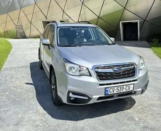 Vooraanzicht van een huurauto Subaru Forester in Tbilisi, Georgië ✓ Auto #15695. ✓ Transmissie Automatisch TM ✓ 0 beoordelingen.
