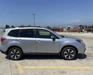 Subaru Forester 2016 beschikbaar voor verhuur in Tbilisi, met een kilometerlimiet van onbeperkt.