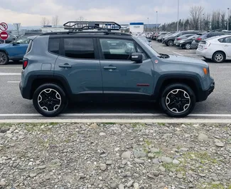 Verhuur Jeep Renegade. Economy, Comfort, Crossover Auto te huur in Georgië ✓ Borg van Zonder Borg ✓ Verzekeringsmogelijkheden TPL, SCDW, FDW, Diefstal, Jonge.