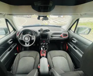 Jeep Renegade 2017 met Aandrijving op alle wielen systeem, beschikbaar in Koetaisi.