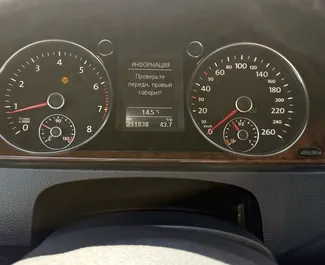 Volkswagen Passat 2011 beschikbaar voor verhuur in Tbilisi, met een kilometerlimiet van onbeperkt.