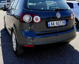 Diesel motor van 1,9L van Volkswagen Golf Plus 2007 te huur in Tirana.