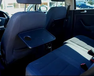 Verhuur Volkswagen Golf Plus. Economy, Comfort, Minivan Auto te huur in Albanië ✓ Borg van Zonder Borg ✓ Verzekeringsmogelijkheden TPL, FDW, Buitenland.