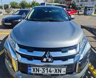 Mitsubishi Outlander Sport 2020 beschikbaar voor verhuur op de luchthaven van Koetaisi, met een kilometerlimiet van onbeperkt.
