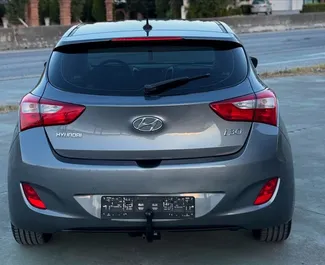 Autohuur Hyundai i30 2013 in in Albanië, met Diesel brandstof en 108 pk ➤ Vanaf 20 EUR per dag.
