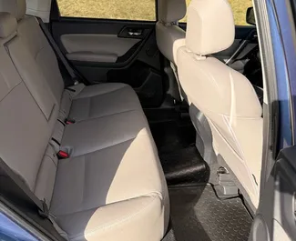 Subaru Forester Limited 2016 beschikbaar voor verhuur in Tbilisi, met een kilometerlimiet van onbeperkt.