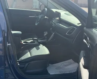 Vooraanzicht van een huurauto Kia Seltos in Jerevan, Armenië ✓ Auto #15634. ✓ Transmissie Automatisch TM ✓ 0 beoordelingen.