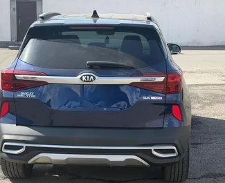 Benzine motor van 1,6L van Kia Seltos 2021 te huur in Jerevan.