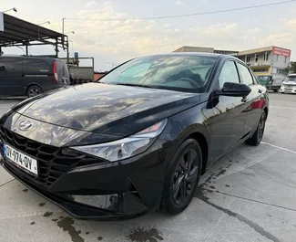 Autohuur Hyundai Elantra 2023 in in Georgië, met Benzine brandstof en 147 pk ➤ Vanaf 49 GEL per dag.