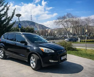 Vooraanzicht van een huurauto Ford Escape in Tbilisi, Georgië ✓ Auto #15164. ✓ Transmissie Automatisch TM ✓ 0 beoordelingen.