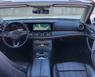 Verhuur Mercedes-Benz E-Class Cabrio. Premium, Cabriolet Auto te huur in Montenegro ✓ Borg van Borg van 500 EUR ✓ Verzekeringsmogelijkheden TPL.