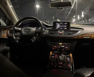 Audi A7 2014 beschikbaar voor verhuur in Tirana, met een kilometerlimiet van onbeperkt.