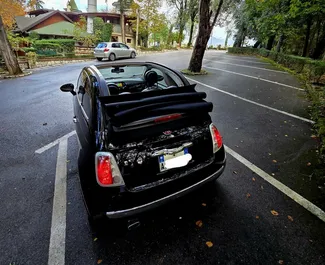 Fiat 500 Cabrio 2014 beschikbaar voor verhuur in Tirana, met een kilometerlimiet van onbeperkt.