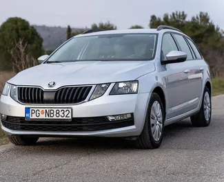 Vooraanzicht van een huurauto Skoda Octavia Combi in Podgorica, Montenegro ✓ Auto #15665. ✓ Transmissie Handmatig TM ✓ 0 beoordelingen.