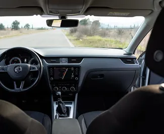 Autohuur Skoda Octavia Combi 2018 in in Montenegro, met Benzine brandstof en 85 pk ➤ Vanaf 28 EUR per dag.