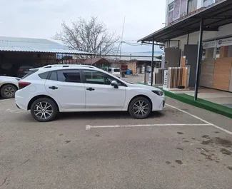 Benzine motor van 2,0L van Subaru Impreza 2018 te huur in Tbilisi.