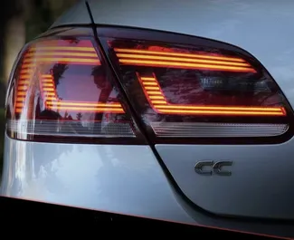 Diesel motor van 2,0L van Volkswagen Passat-CC 2013 te huur in Tirana.