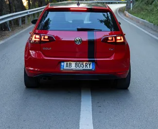 Volkswagen Golf 7 2015 met Vooraandrijving systeem, beschikbaar in Tirana.
