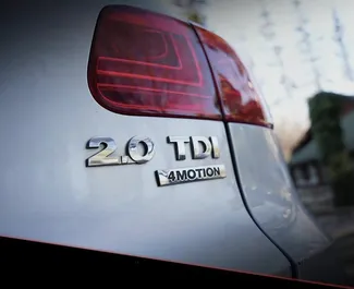 Diesel motor van 2,0L van Volkswagen Tiguan 2013 te huur in Tirana.