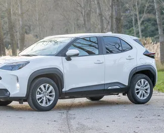 Autohuur Toyota Yaris Cross #15933 Automatisch in Becici, uitgerust met 15,0L motor ➤ Van Ivan in Montenegro.