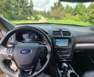 Ford Explorer 2019 beschikbaar voor verhuur in Tbilisi, met een kilometerlimiet van onbeperkt.