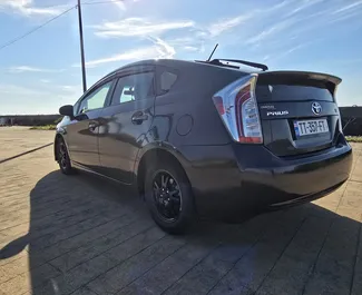 Verhuur Toyota Prius. Economy, Comfort Auto te huur in Georgië ✓ Borg van Zonder Borg ✓ Verzekeringsmogelijkheden TPL, CDW.
