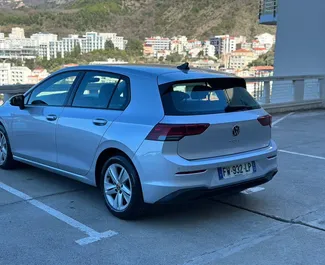 Verhuur Volkswagen Golf 8. Economy, Comfort, Premium Auto te huur in Montenegro ✓ Borg van Borg van 200 EUR ✓ Verzekeringsmogelijkheden TPL, CDW, SCDW, FDW, Buitenland.