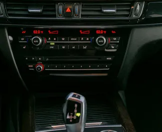 Verhuur BMW X5. Premium, Crossover Auto te huur in Georgië ✓ Borg van Borg van 500 GEL ✓ Verzekeringsmogelijkheden TPL, SCDW.