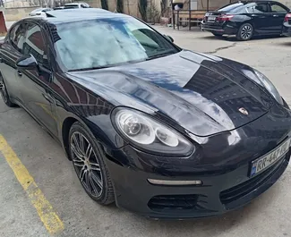 Porsche Panamera 2016 beschikbaar voor verhuur in Tbilisi, met een kilometerlimiet van onbeperkt.