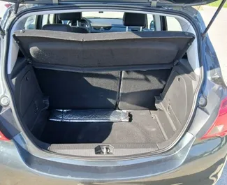Verhuur Opel Corsa. Economy Auto te huur in Griekenland ✓ Borg van Zonder Borg ✓ Verzekeringsmogelijkheden CDW, SCDW.