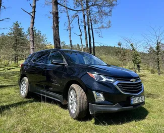 Vooraanzicht van een huurauto Chevrolet Equinox in Koetaisi, Georgië ✓ Auto #16067. ✓ Transmissie Automatisch TM ✓ 0 beoordelingen.