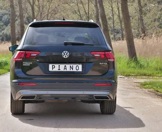 Volkswagen Tiguan 2022 beschikbaar voor verhuur in Becici, met een kilometerlimiet van onbeperkt.
