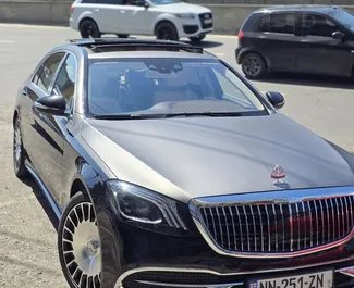 Verhuur Mercedes-Benz S-Class. Premium, Luxe Auto te huur in Georgië ✓ Borg van Borg van 300 GEL ✓ Verzekeringsmogelijkheden TPL, FDW, Passagiers, Diefstal.
