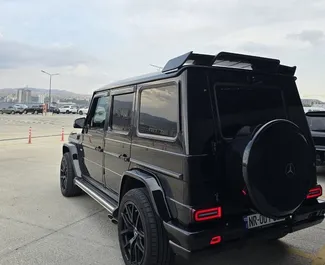 Benzine motor van 5,0L van Mercedes-Benz G500 2016 te huur in Tbilisi.
