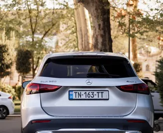 Autohuur Mercedes-Benz GLA-Class 2020 in in Georgië, met Benzine brandstof en 244 pk ➤ Vanaf 195 GEL per dag.